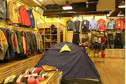湖南益阳户外旅游用品选购指南 热门装备与专卖店推荐